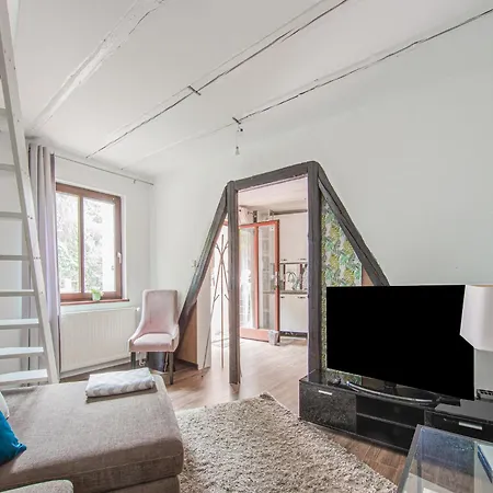 Modern In The Taunus * باد كامبيرغ
